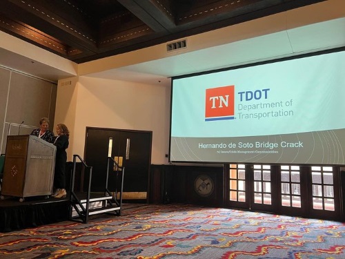AASHTOsean's tweet image. Beth Emmons &amp;amp; Nichole Lawrence from @myTDOT discussed their agency&apos;s crisis communications plan regarding the the Hernando de Soto #bridge crack at the #AASHTO #Transcomm meeting last week. #highway #road #transportation @aashtospeaks @GovBillLee