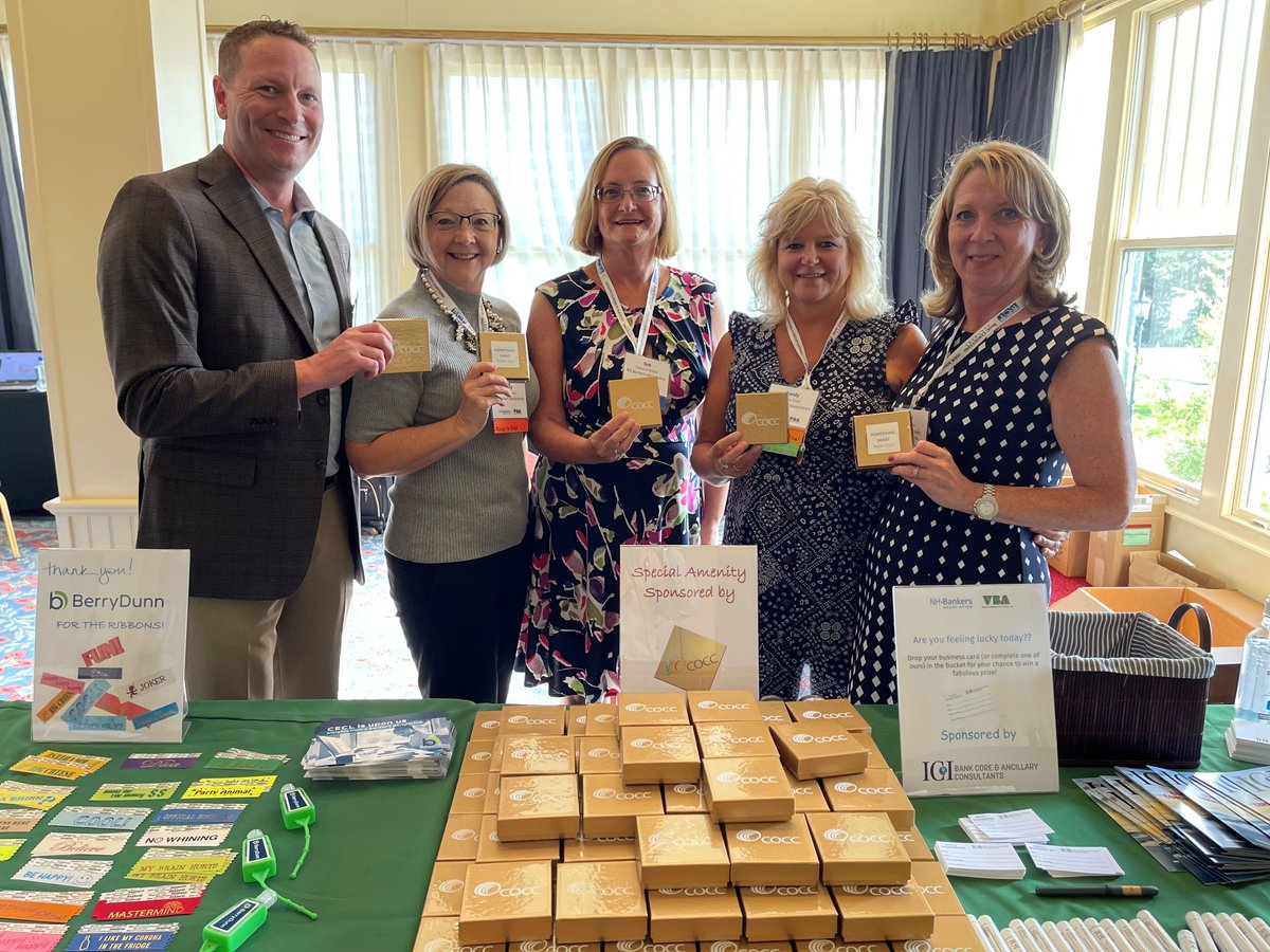 coccinsight's tweet photo. COCC is having a wonderful time at the NH/VT Bankers Association's Annual Conference. We hope you enjoyed your "something sweet" from us!

#NHBA #VBA #AnnualConference #CommunityBanking https://t.co/oJ4sl12niv