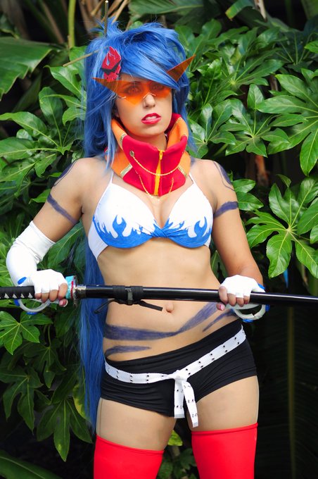 1 pic. A VERY long time ago I did a "genderbend Kamina styled like Yoko" cosplay and I kinda wanna revisit