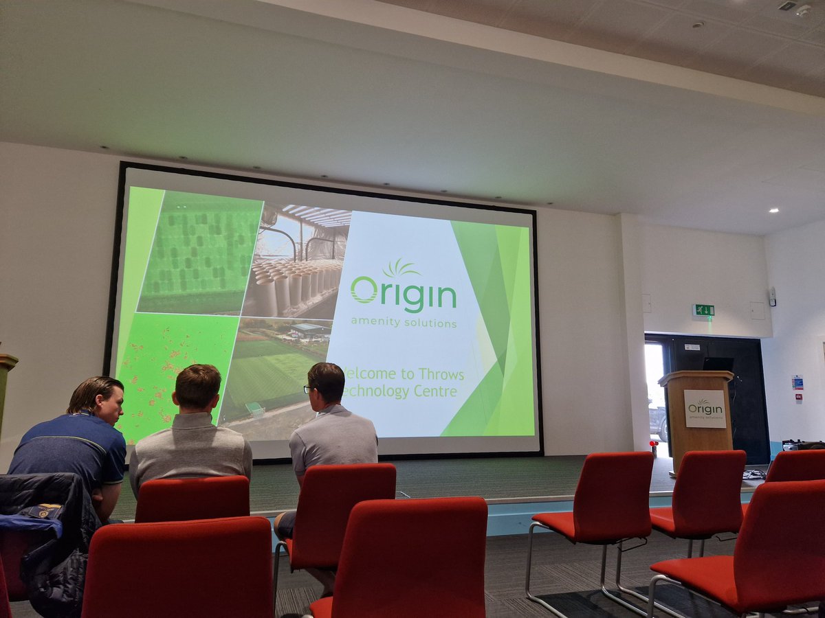 ChrisMcGhee79's tweet photo. Great day at Throws Farm. Really interesting information and research going on. Thanks to @GarySymbio and @Kerrsymbio for the invite.
#originrandd https://t.co/Rb8SzhGBUk