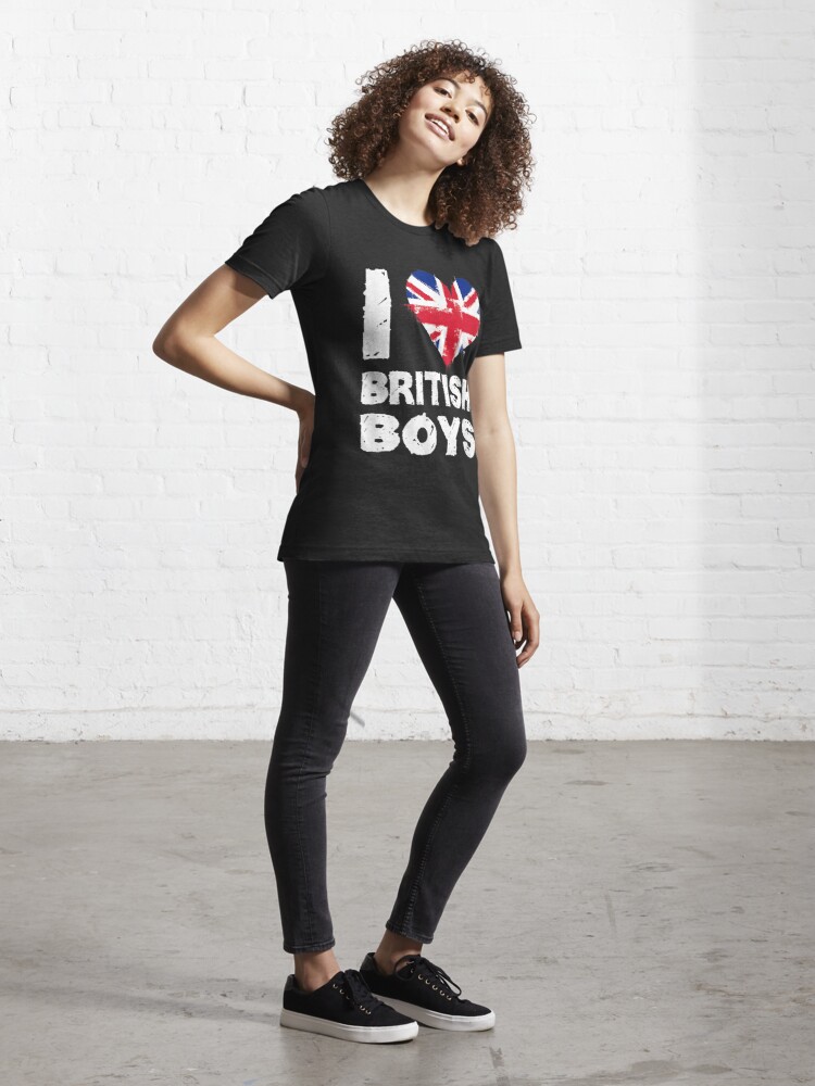 es_moha's tweet photo. I Love British Boys Shirt ❤️
https://t.co/wg8BdgBXDy

#ilovebritishboys #boys #BoysLove #British #London #shirt  #tshirts #tee #TrendingNow #trend #girlgift #Girlfights #Girls #TikTok https://t.co/bwFkxbP68W
