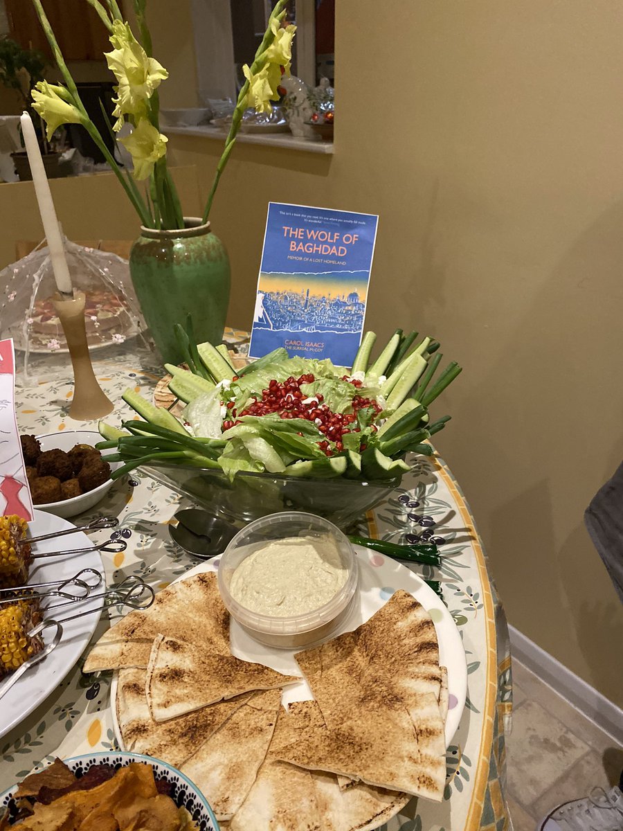 comicopera's tweet photo. At #Barnham #graphicnovel group I guested at last week @Oddcrocs provided FAB food themed on the 4 @MyriadEditions books they’ve discussed! #PutinsRussia @AcmeDarryl #TheFactsofLife @Paula_JKnight #TheBadDoctor @TheBadDr #TheWolfofBaghdad @TSMCartoons 🙏#PaulWilson @danyahmiller https://t.co/BLZWklz7v7