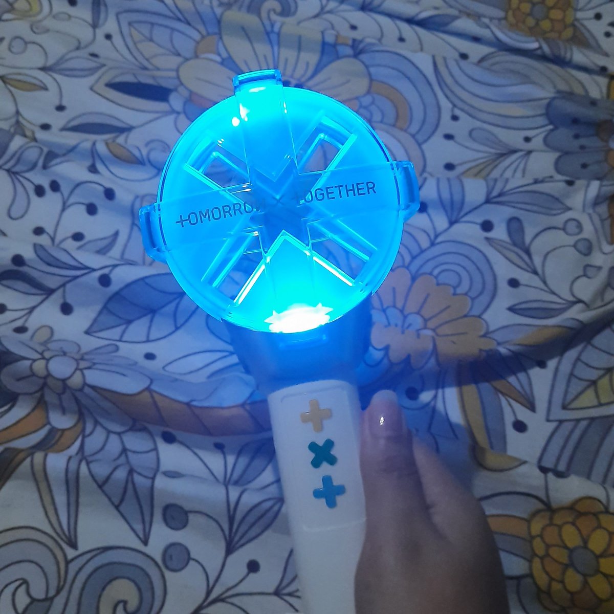 beomiato's tweet photo. 🍅🌱 #bmt_buys

Thank you so so much, @ayesshop !! First lightstick ko to aaaaaaa !! ♡ Arrived in perfect condition ♡ #ayessproofs https://t.co/gj9L37wQpl