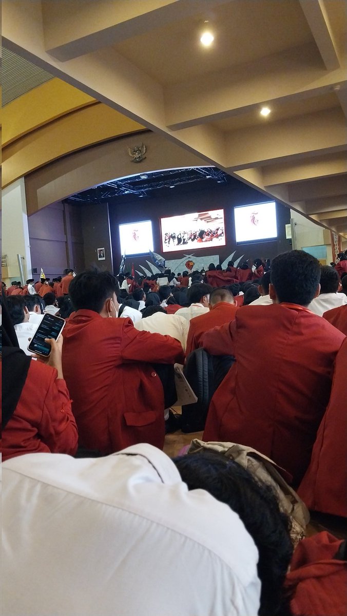 reyhan_alf's tweet photo. Mataf Univ kali ini bener bener keren, ga ada obat!!
#ManifestasiNilaiProfektifMencerahkanInsanBestari
#MATAFUMY
#MATAFUMY
#UniversitasMuhammadiyahYogyakarta https://t.co/SzPvGMqMzs