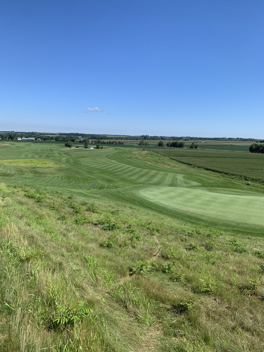 KSErusha's tweet photo. A hip, hip hooray to all of the hard working golf course superintendents and their staffs. Your efforts towards great maintenance and environmental sustainability are greatly appreciated. You make golf look great. 

#ThankASuper 
@GCSAA https://t.co/dSh6gg8P63