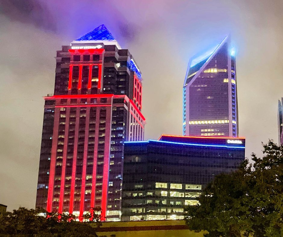 NAMINCarolina's tweet photo. Saturday was World Suicide Prevention Day, and Charlotte showed its support by lighting uptown buildings in teal and blue. Thanks to NAMI Charlotte for these great photos! #suicidepreventionmonth #notalone #NAMINC https://t.co/vjaQ56uwFR