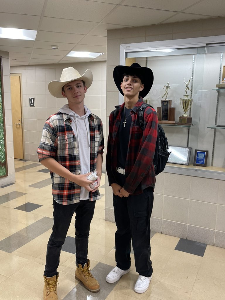 CB West High School on Twitter "It’s Wild West Day at CBWest! 
