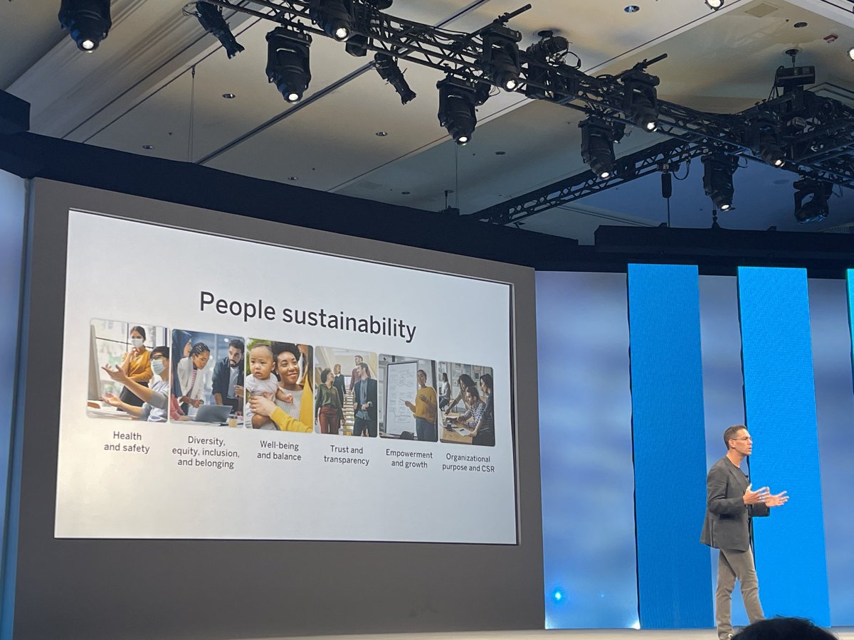 rinkysmile's tweet photo. #SuccessConnect Keynote ⁦@aaronjgreen⁩ #peoplesustainability is the key for future workforce https://t.co/s3KcgteCla