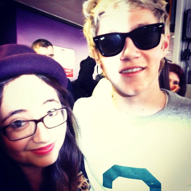 Unseen of Niall Horan with a fan! #HappyBirthdayNiall