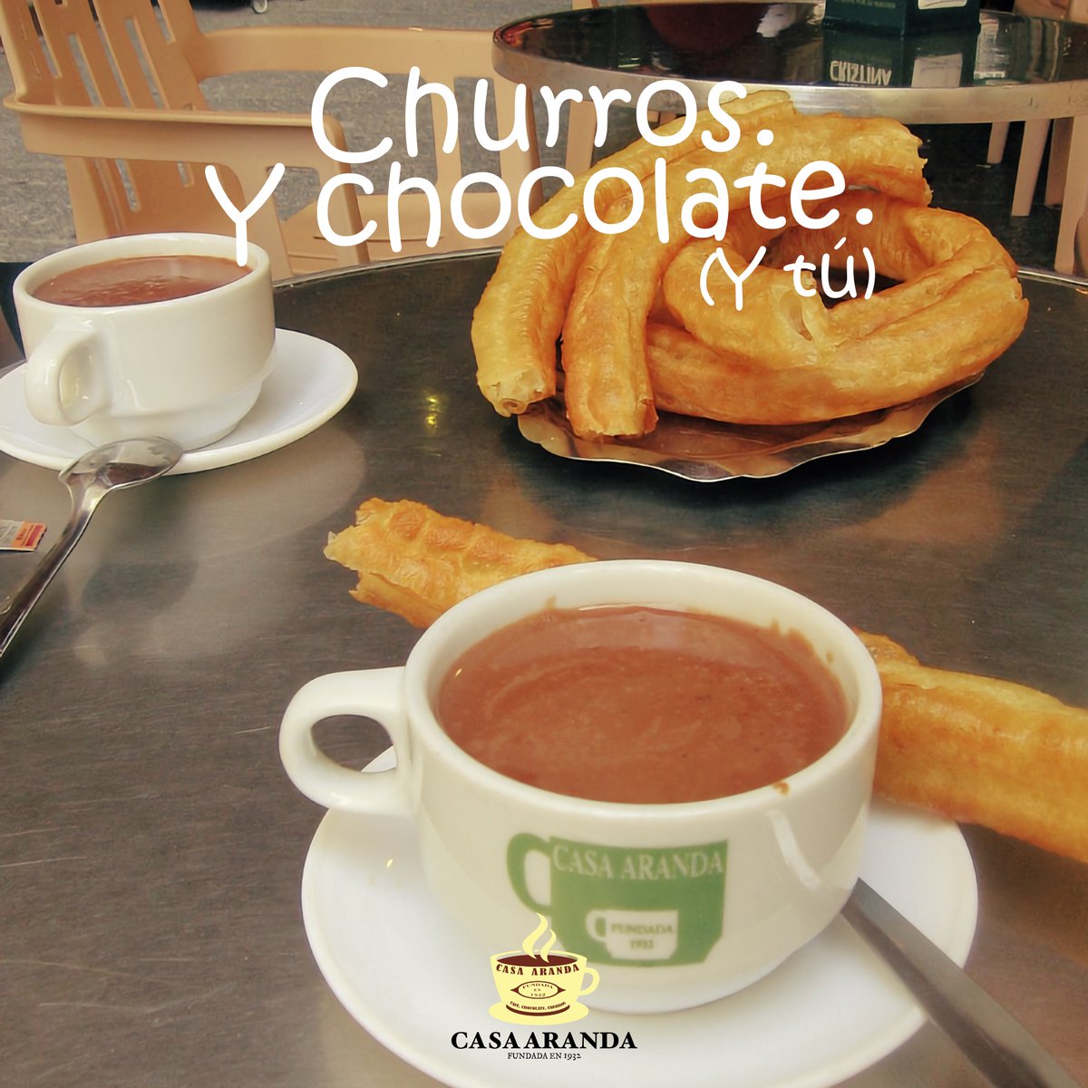 ¡Ya está llegando el fresquito! Viene el otoño, los días maravillosos de temperatura apacible, las castañas, un poquito de lluvia... Y aquí siempre tendrás tus churritos, tu cafelito, o tu chocolate. Tu casa. Casa Aranda. 
#casaaranda #malaga #cafeterias #malagacentro #churros