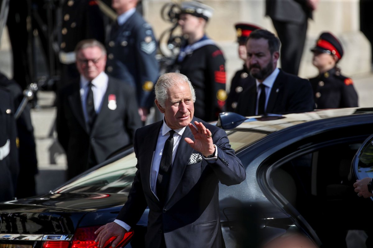 NIOgov's tweet photo. His Majesty The King and The Queen Consort attended a Service of Reflection for the life of HM Queen Elizabeth II at St Anne’s Cathedral, Belfast. 

Dignitaries, representatives from civic society &amp; the wider community across NI were among the congregation paying their respects. https://t.co/hwvcVvpmud
