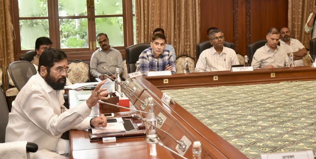 CMOMaharashtra's tweet photo. हिंदुहृदयसम्राट बाळासाहेब ठाकरे दवाखाना आणि पॉलिक्लिनिकद्वारे सुमारे १३९ वैद्यकीय चाचण्या मोफत केल्या जाणार. @mybmc च्या माध्यमातून हे केंद्रे चालविण्यात येणार. सध्या ५० ठिकाणी या क्लिनिकचे काम पूर्ण - मुख्यमंत्री @mieknathshinde यांची माहिती https://t.co/a4jqxNMghk