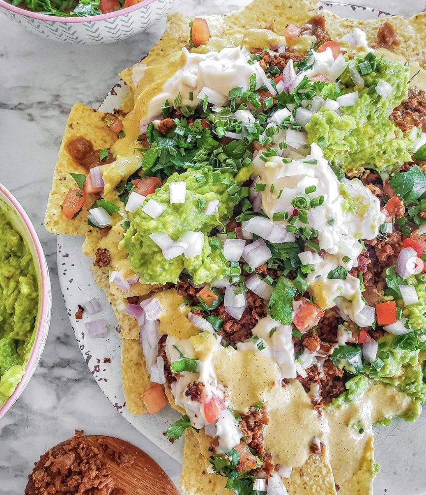 gardein's tweet image. Looking for a #gameday snack? Check out these super delicious nachos @theveganfoodieeats made with our Plant-based ground be’f! 😄
🌱💪 #Vegan #Flexitarian #Vegetarian #Plantbased. Tag us in your #Gardein creations to be featured daily!