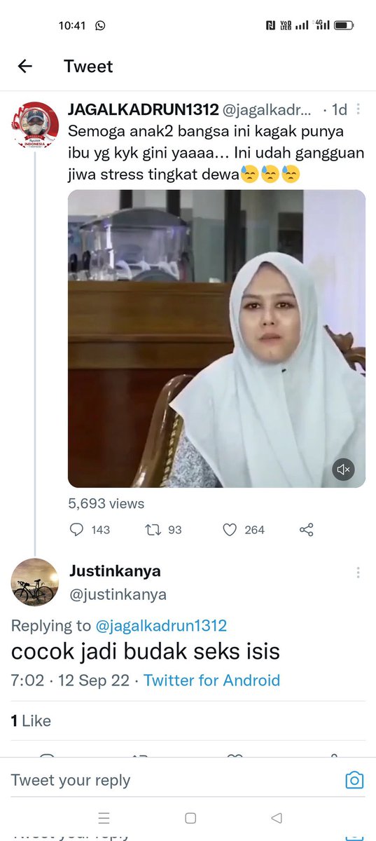 Reiza_Patters's tweet photo. Mestinya temen-temen yg di NU bisa paham pd akhirnya, bahwa mrk ini cuma mendekati NU demi kepentingan mrk sendiri. Berusaha terlihat dekat dan mempengaruhi NU agar terus mendukung narasi dan agenda yg mrk buat. Aslinya mah begini. Saya rasa mrk tdk sedikitpun peduli dgn NU. https://t.co/LDiR0hwvlj