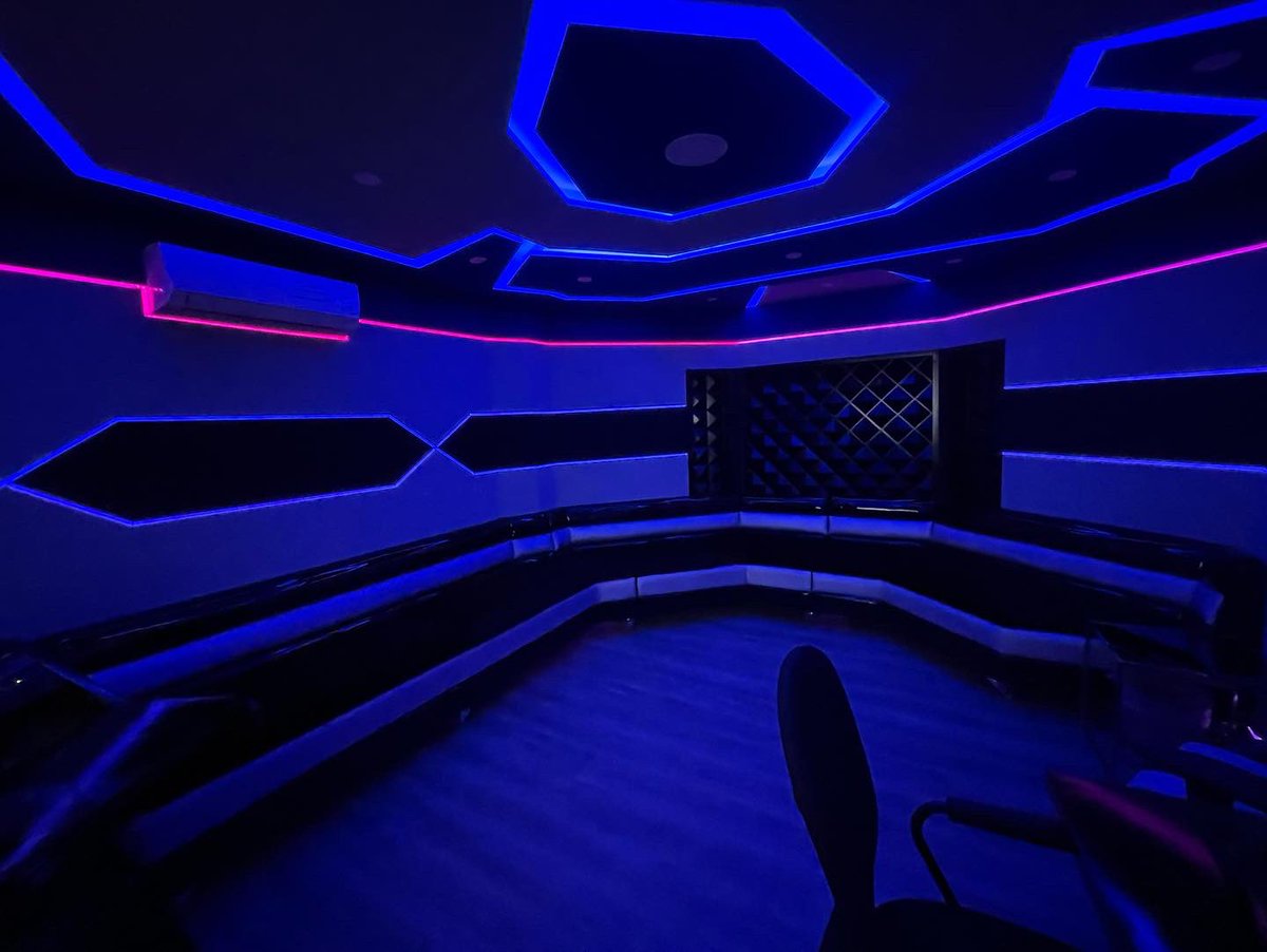 “A” Room 🎚 We are running a special on 4 hour blocks📌 DM for info