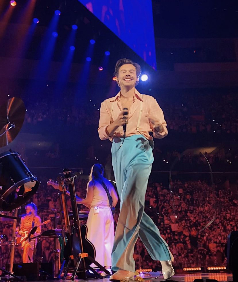 allisoncole2000's tweet photo. almost been a year already 😪😪 BEST NIGHT OF MY LIFE FR 😩😩 https://t.co/Mla0lOXijj