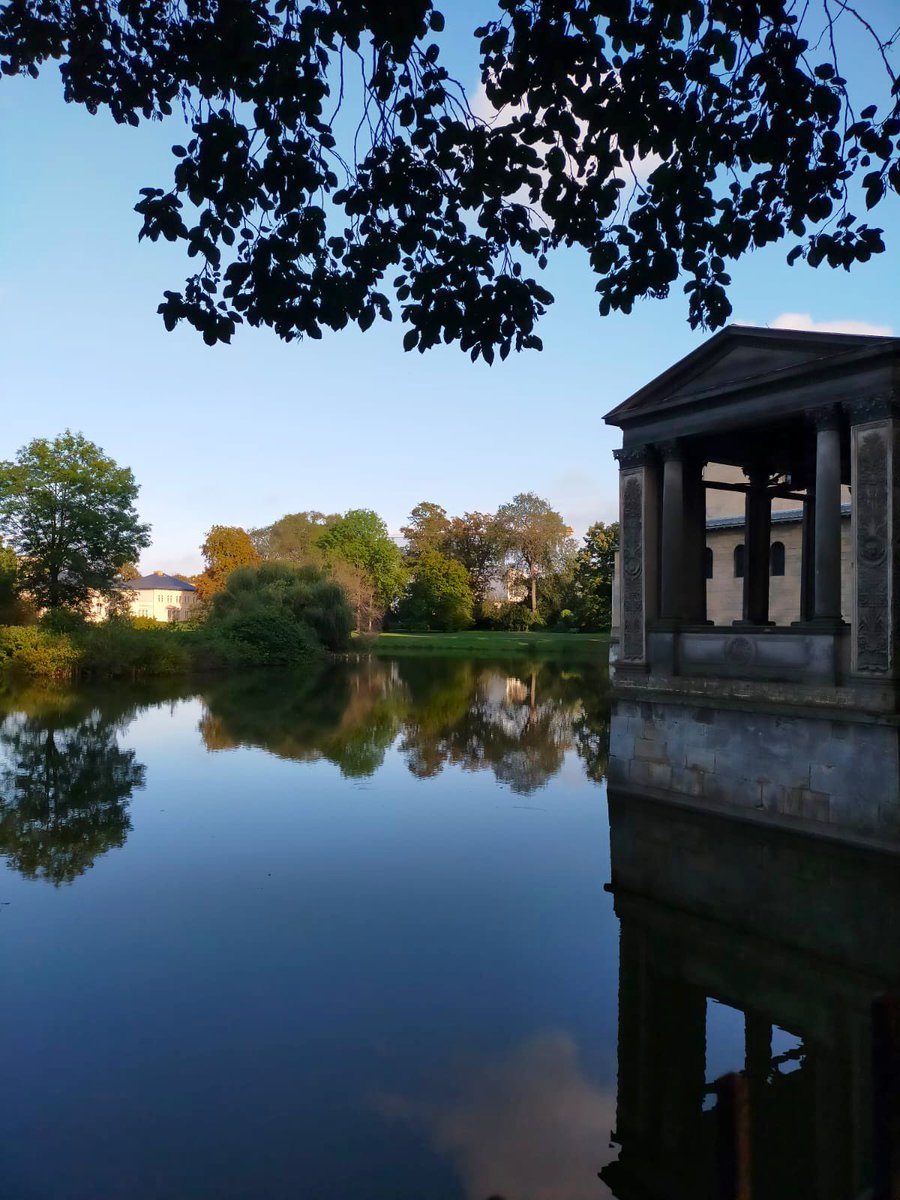 Danke @OutiTuomainen for a fab first day at <a href="/unipotsdam/">Universität Potsdam</a>! We’re loving our <a href="/NoSA_lab/">Neuroscience of Speech and Action Lab</a> field trip 😎😎