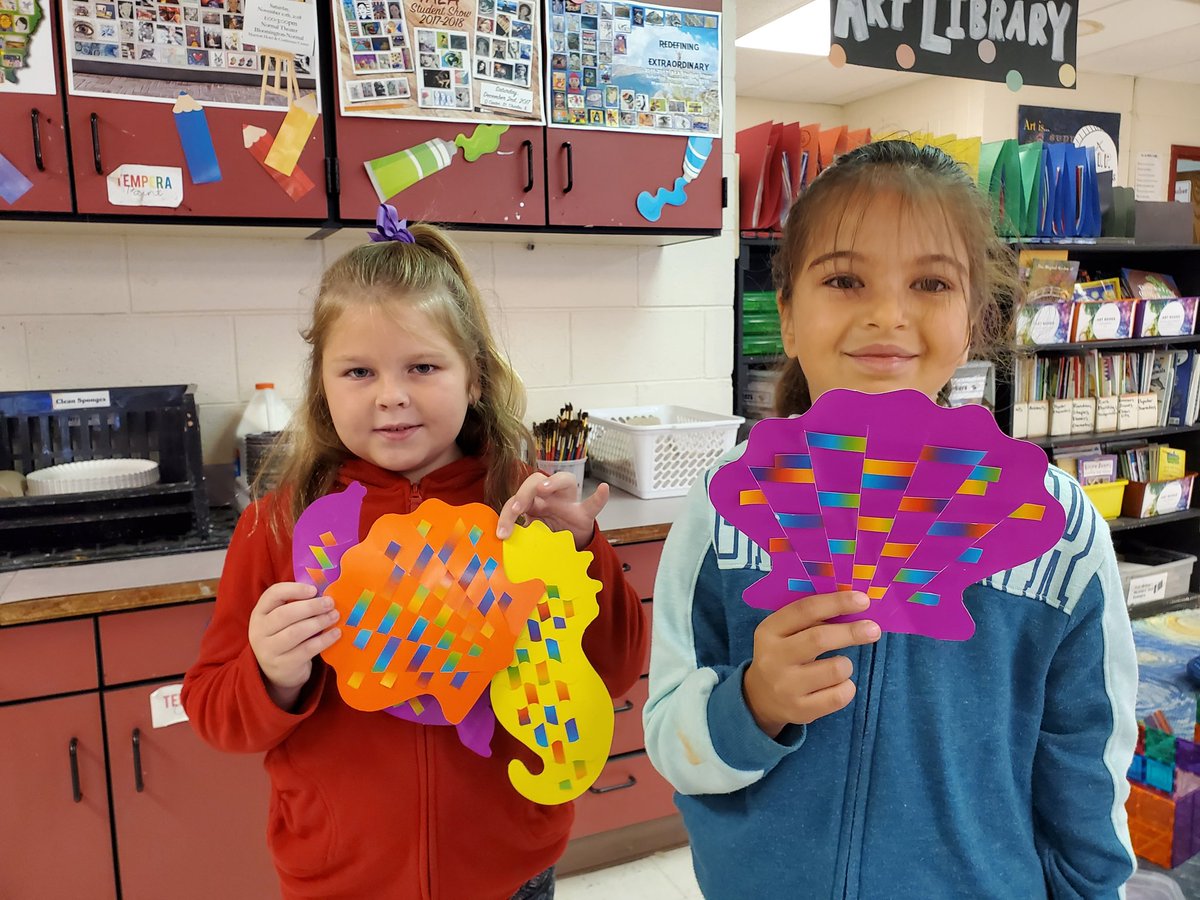 2nd Grade PBIS learning paper weaving in art! <a href="/BrodnickiSchool/">Brodnicki School</a> <a href="/ISD109/">Indian Springs 109</a> #d109pride #artclassrocks