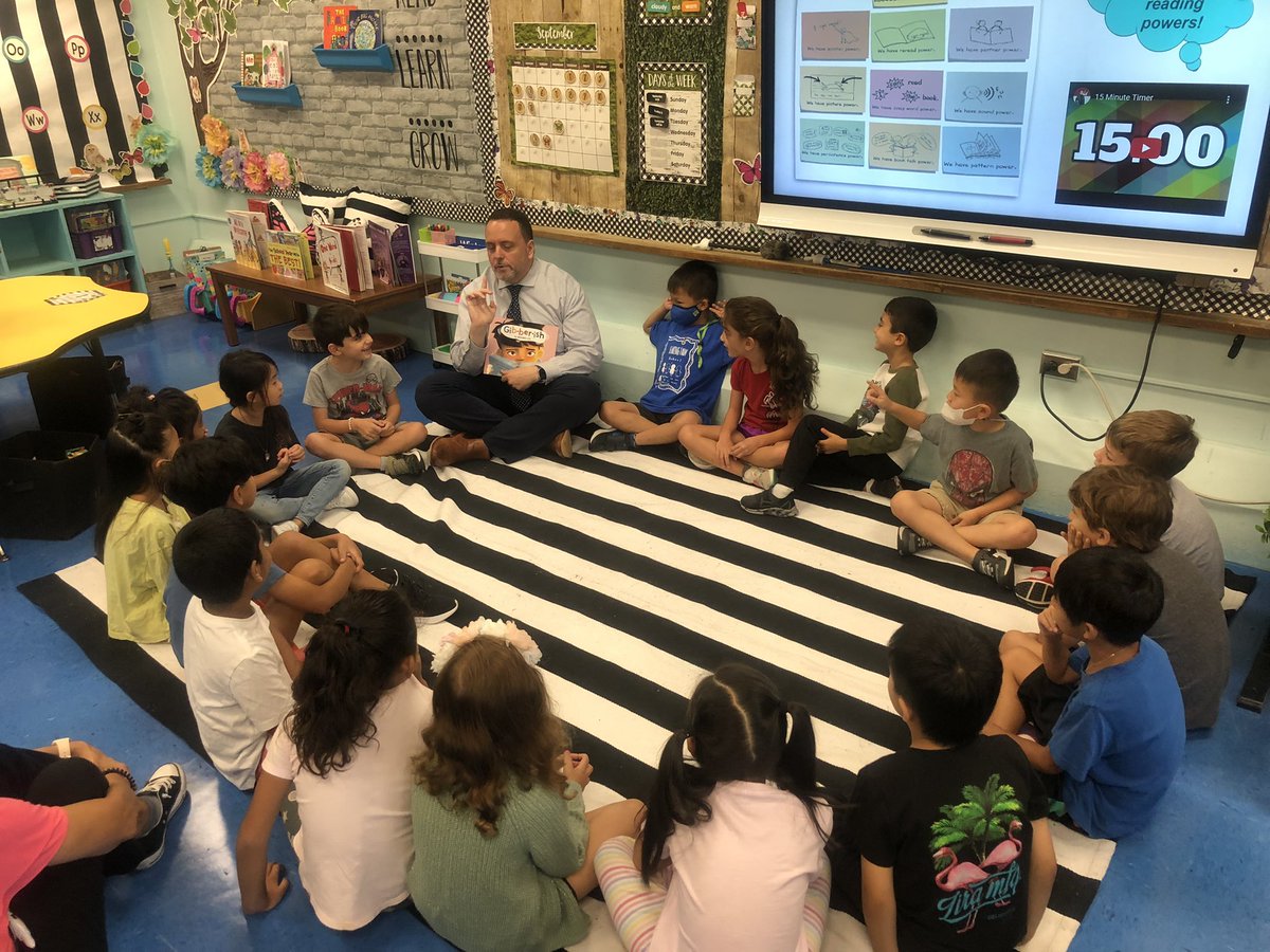 Angela Martinez tweet media