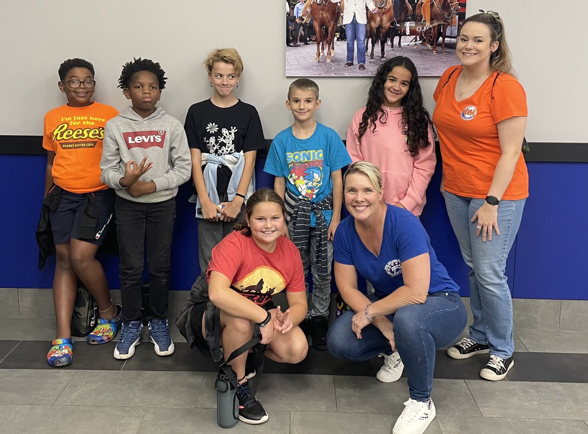 ArtswithALF tweet media