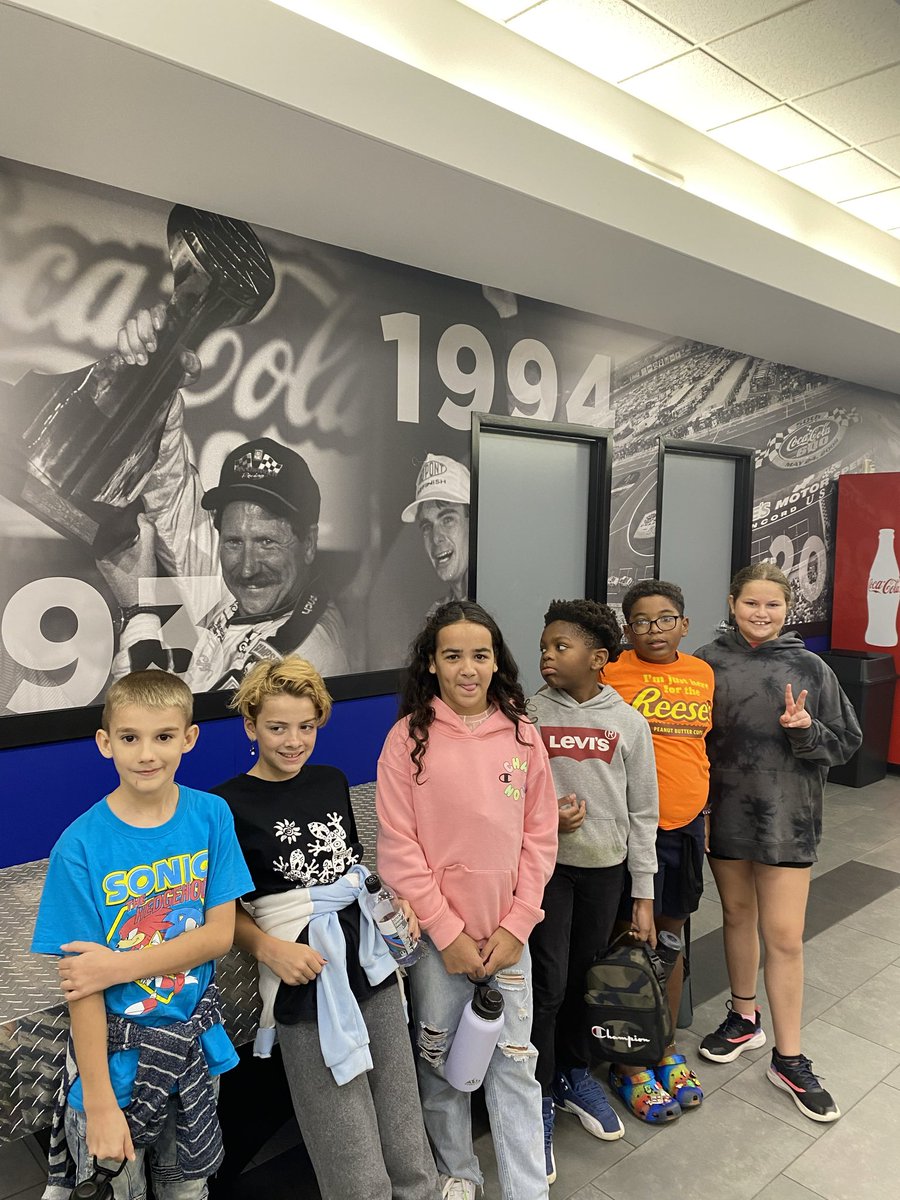 ArtswithALF tweet media