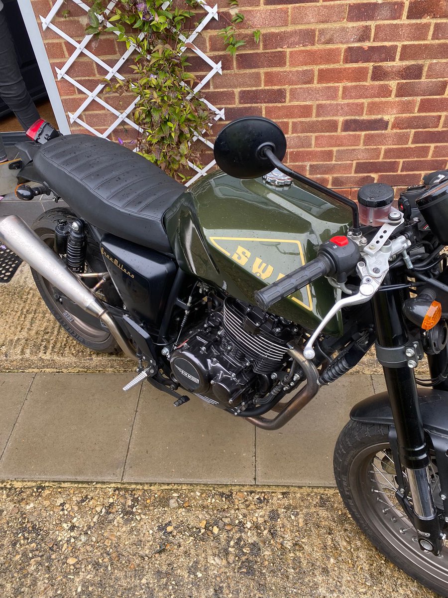 Where I was working the guy who lives in the house is selling one of his bikes…. SWM 440 , 2019, 3000 miles on the clock, duel seat or single seat. He’s looking for £2500.