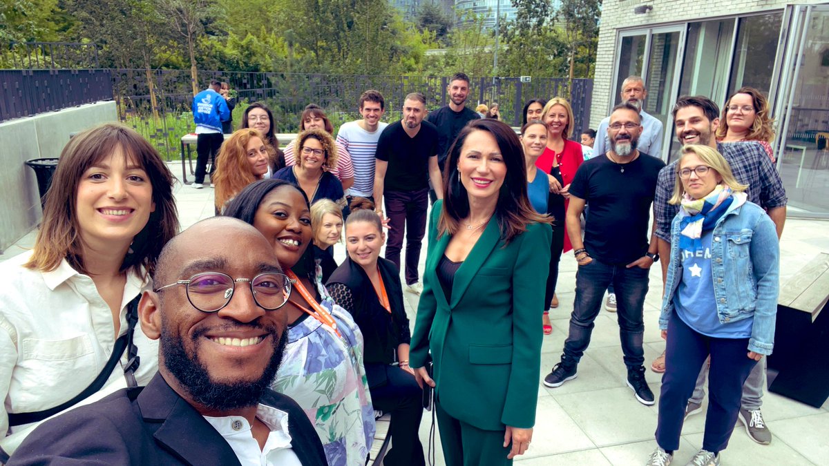 nlidija's tweet photo. Team @IIMparis en force pour cette nouvelle année 22/23! 🔥 #iim #digitalschool https://t.co/o5Xu87xjwL