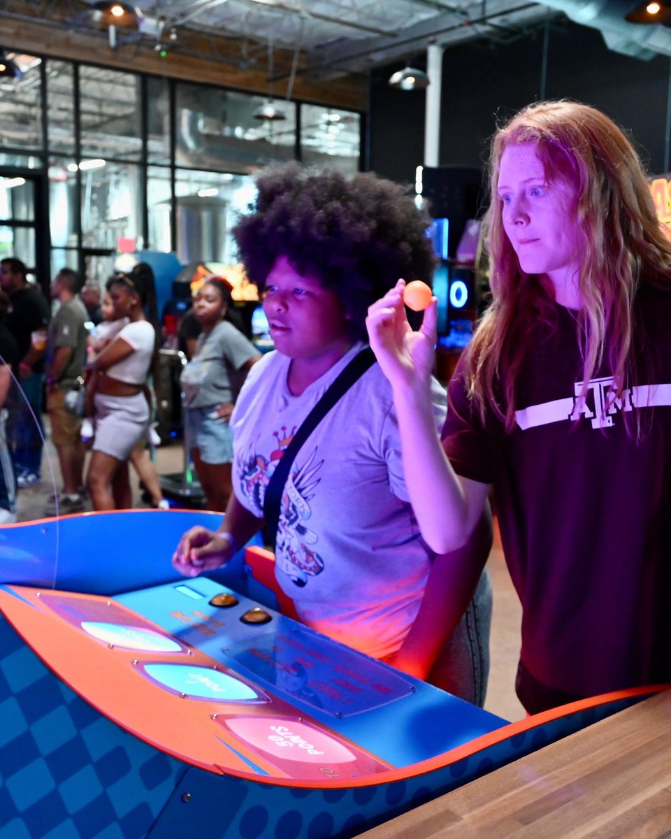 mercystreet_'s tweet photo. Had a great time with some mentors and mentees this weekend at @cidercade_dallas ! We were able to enjoy fun games, fellowship, and football. It just doesn’t get better than that! #mercystreet #mentoring #cidercade #westdallas #southdallas https://t.co/1CWP6Jf60h