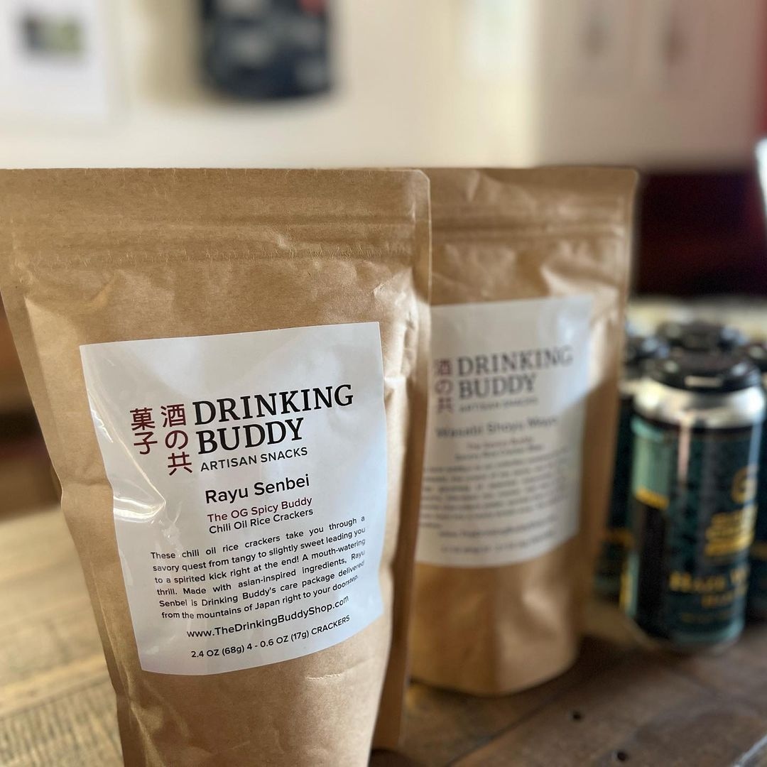 DrinkingBuddyLB's tweet photo. Wasabi Shoyu Mayo &amp; Rayu Senbei are available at Brio Brio Cafe in Lake Forest!

Grab local craft beers and get a free sample of our tasty Japanese snacks!

Only available in Sep, so head to Brio Brio Cafe or order from their website! 🍘🍺

#DrinkingBuddyOfficial #BrioBrioCafe https://t.co/YPQtg4lgx4