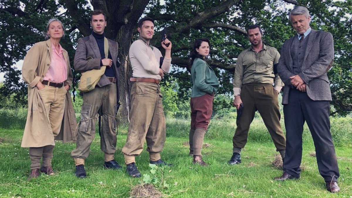 filmmakerspod's tweet photo. ICYMI! @GilesAlderson chats with his DOP #StuartWhite and cast: @mattjwillis, #JacksonBews, #AnastasiaMartin & @_RupertGraves about their experiences of making #WolvesofWar.
Ears here:
https://t.co/PCDcYxyz9z
https://t.co/3M2QlY89aH
#supportindiefilm #film #filmmaking #podcast https://t.co/YOBNjxXJNN