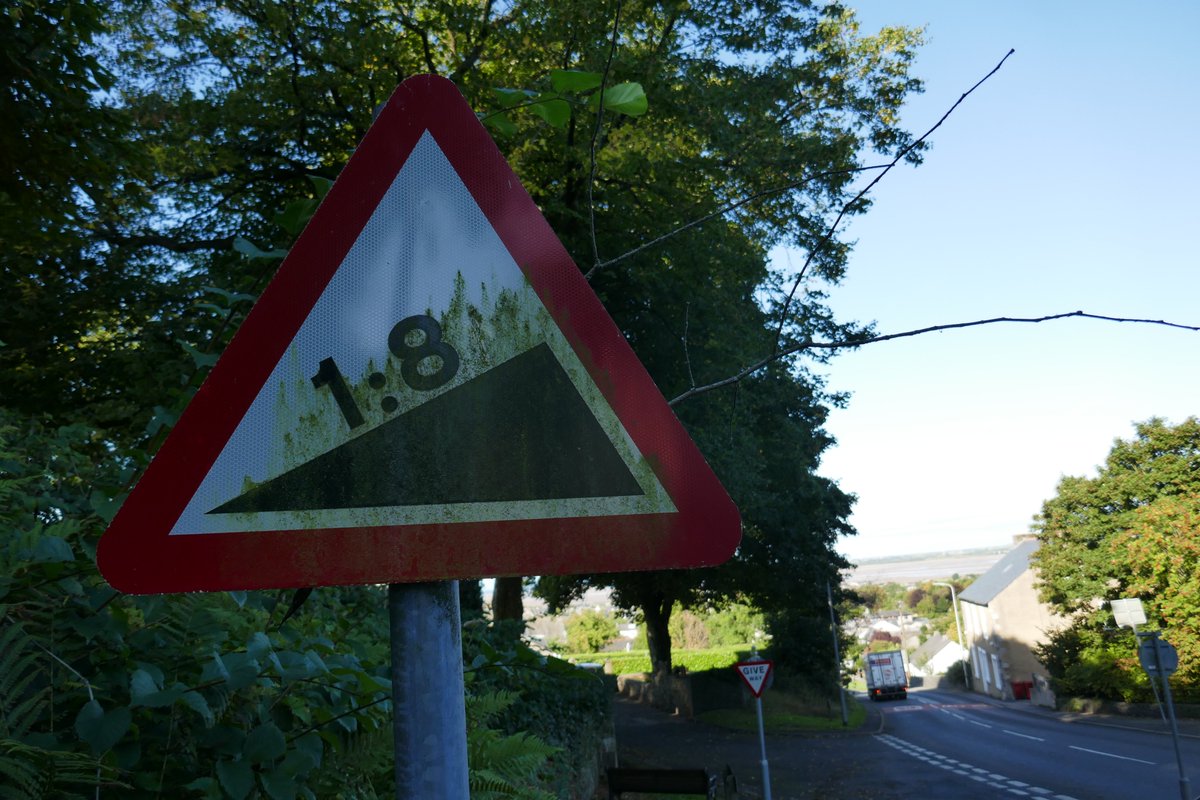 TheLengthsman's tweet photo. That green slime gets everywhere ~ even down a 1 in 8 hill #Ireleth https://t.co/pzwhb1oMs6