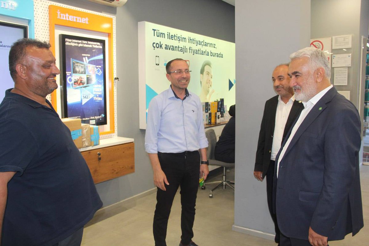 Genel Başkanımız Sayın Zekeriya Yapıcıoğlu, memleket gezileri kapsamında #Isparta ilimizde esnaf ziyareti yaptı. Ziyaretlerde Genel Başkanımız, esnafın sorun ve sıkıntılarını dinledi.