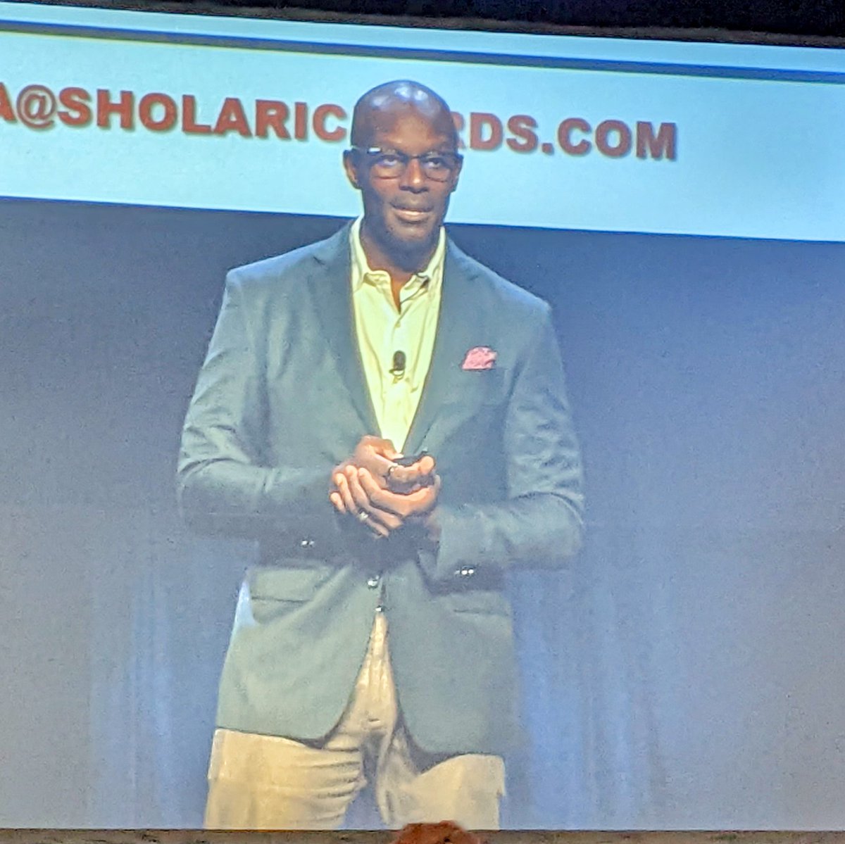 lam_michele's tweet photo. "Nice and kind are not the same thing. Nice is surface level. Kind, is much deeper." @sholarichards @SHSMDAHA #shsmd22 #shsmd2022 https://t.co/bUnrTXiBSH