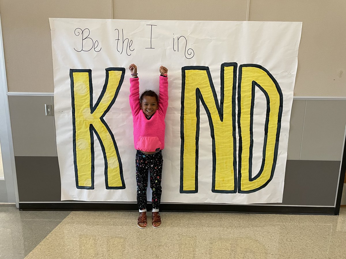mcwilliamse's tweet photo. Be the I in KIND!!! @Camey_ES @cortneyfields @LISD_CSW https://t.co/no27tFSIky