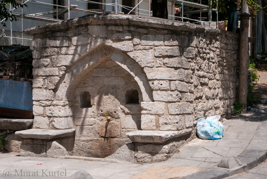 Atışalanı Çeşmesi

istanbulcesme.blogspot.com/search?updated…