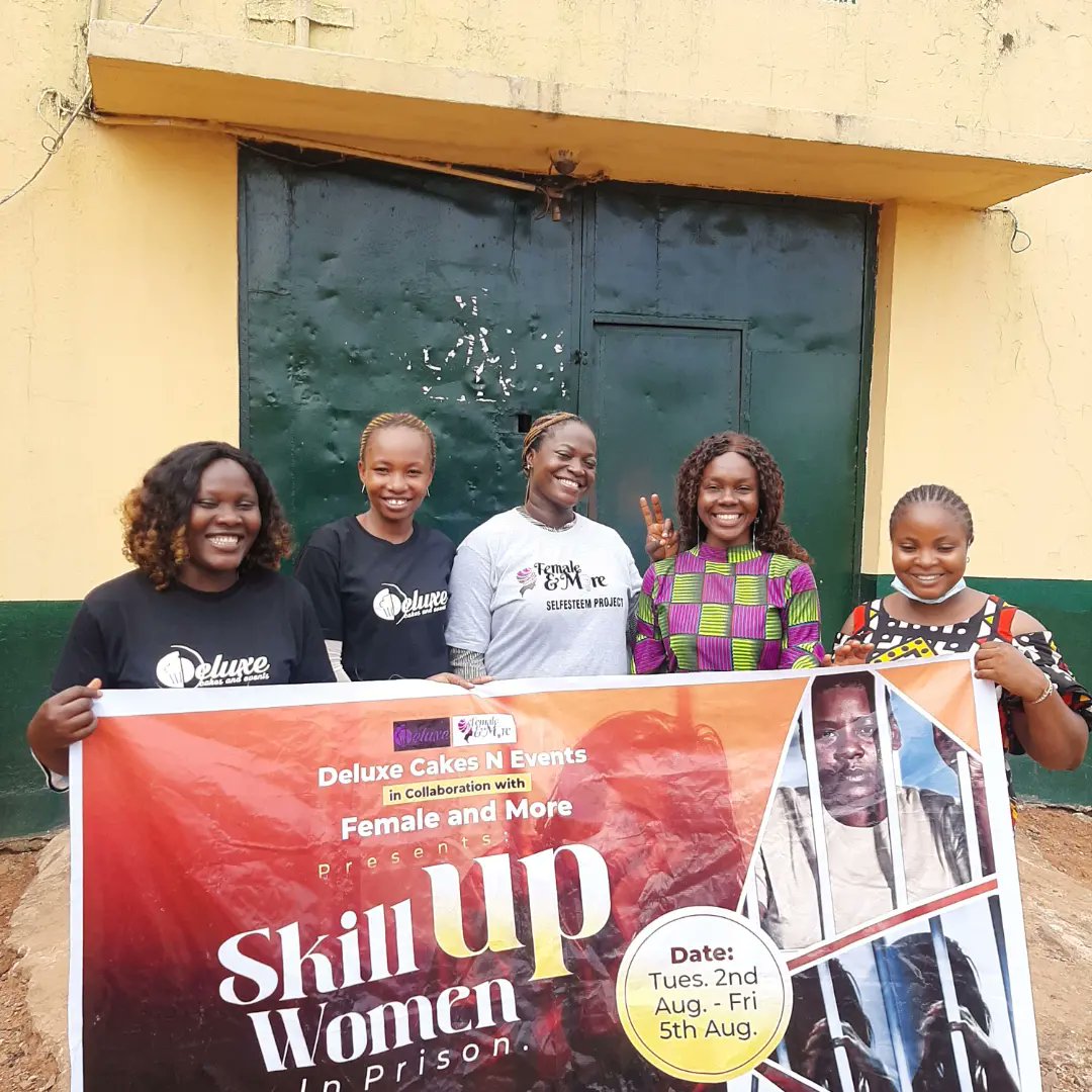 ChinakweKosiso1's tweet photo. God bless you all, Amen
#skillupwominprison #femaleandmore #womeninprison #prisonvisitation
https://t.co/qg7bmcmFXX
#anambrabaker 
#onitshabaker 
#internationalbaker
#worldclassbaker
#deluxecakesnevents
#bestcakesinanambra
#bestcakesinonitsha
#cakevendor
#UNVolunteers 
#unicef https://t.co/2k8YNrqhLI