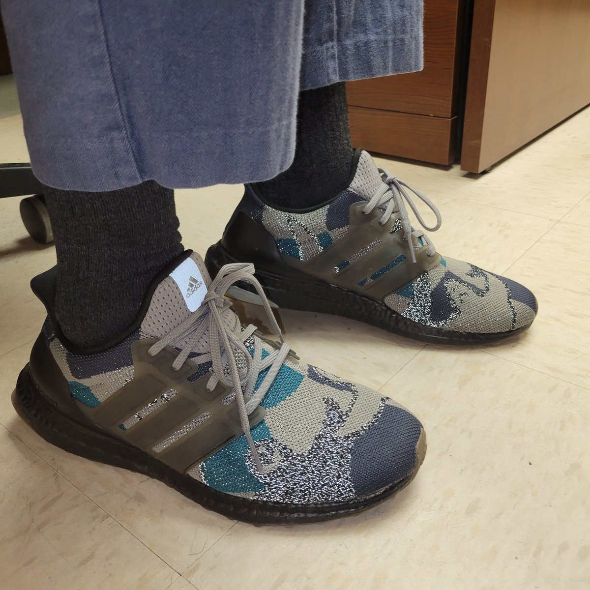 xbenzerox's tweet photo. Time for halloween joints. Do these count? @adidasoriginals @adidasalerts #markgonzalez #kotd #ultraboost https://t.co/E8oz0VLc1d