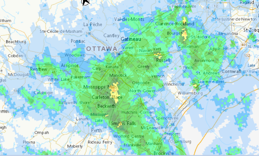 It is raining and looking to get quite a bit before this system passes. I highly recommend curling up with a good book if you can. #WeatherWarning weather.gc.ca/warnings/repor…