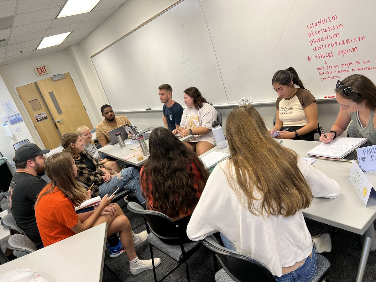 shannonconley33's tweet photo. Students in my Ethical, Legal, and Social Implications of biotech class having an intimate debate on using AI/machine learning for embryo analysis https://t.co/q22en0uHcK (pics taken with permission) @JMU @JMUCISE @STSpedagogy #reproductivetechnologies https://t.co/Yn8pVzvq2U