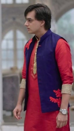 Yeh kurta kartik wala hai😂😭

#MohsinKhan #MoMinions #TMKOC