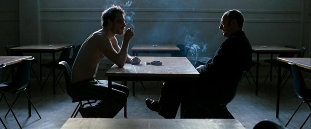 Hunger (2008):
Bobby Sands (Fassbender) al reverendo Dominic Moran (Liam Cunningham) - “Tengo mi creencia, y en toda su simplicidad, esa es la cosa más poderosa.”