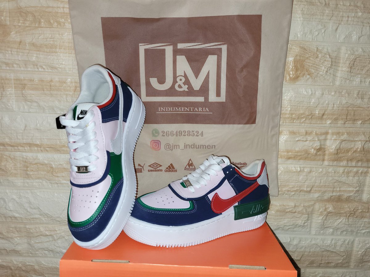 joni_m13's tweet photo. Tremendo J&amp;M INDUMENTARIA Impresionantes zapatillas !!! Las mejores de San luis.
https://t.co/4oM2vOgyVQ

#sanluis #calzado #zapatillas #indumentaria #puntanos https://t.co/NRnZIVDHzu