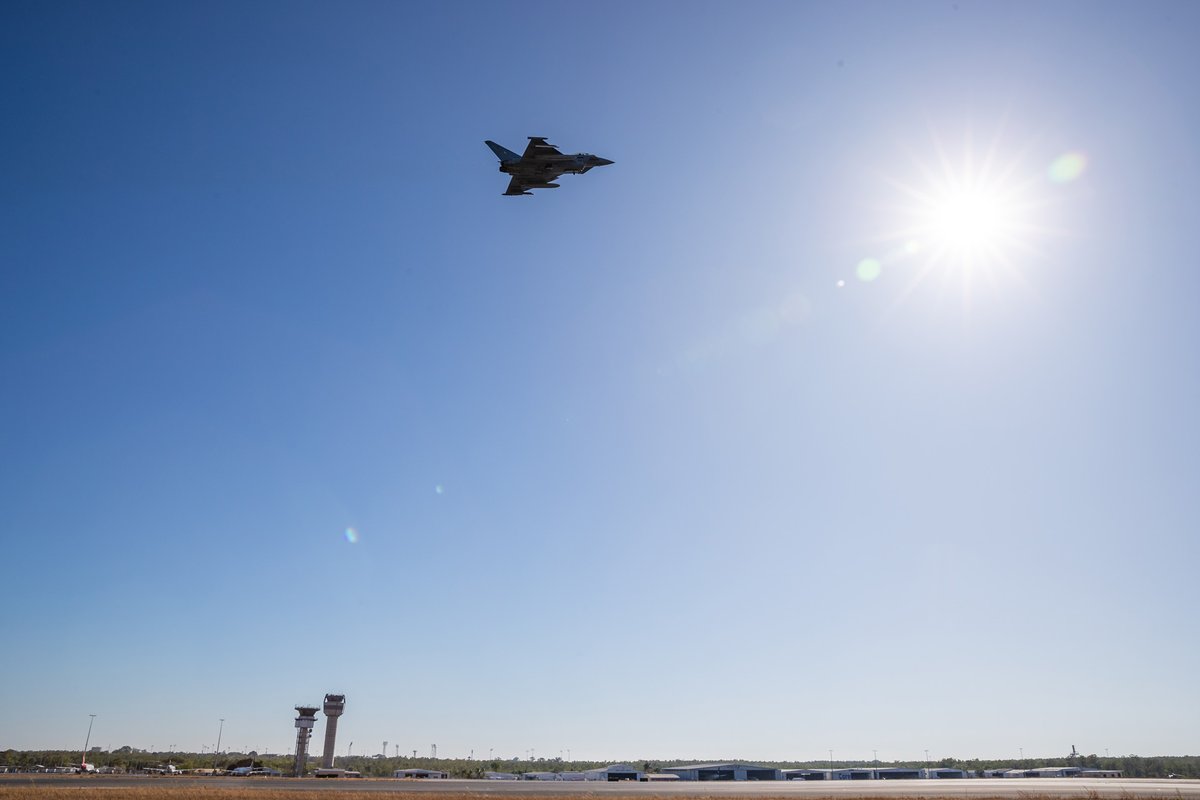 bundeswehrInfo's tweet image. #EmbeddedCommunity - wir berichten für euch aus #Australien und begleiten unsere Soldatinnen und Soldaten des @Team_Luftwaffe bei den Übungen #PitchBlack2022 und #Kakadu. Die erste Bilder gibt es bereits:
instagram.com/p/CicxIVlIDbq/