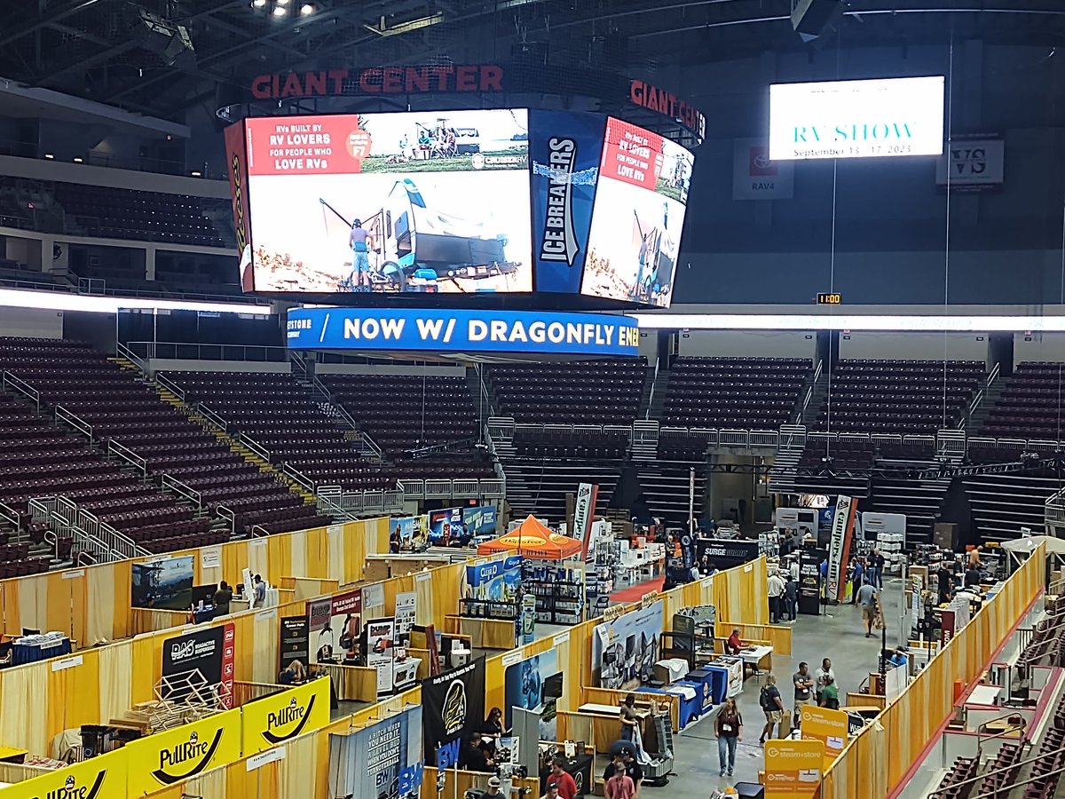 SmoreRVTours's tweet photo. Here at the 2022 #HersheyRVSHOW https://t.co/zxFf6UtDdi