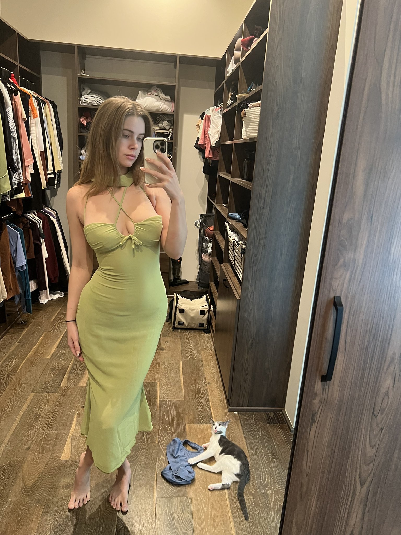 Brandy Gordon on Twitter: "Back in LA now. Poor little Shirley is