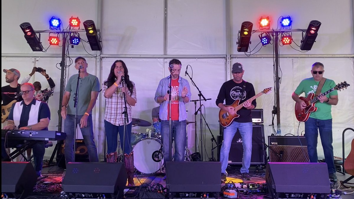 ProDiamUmpAssoc's tweet photo. Thank you Stillwater! You rocked it again for a great cause. @Bands4theBrave https://t.co/XxWPqIA4Qu