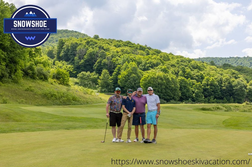 Want to experience golfing in the mountains? Book a condo today at snowshoeskivacation.com/availability/ #snowshoewestvirginia #skiresort #vacationhome #lodge #golf #vacation #golfing