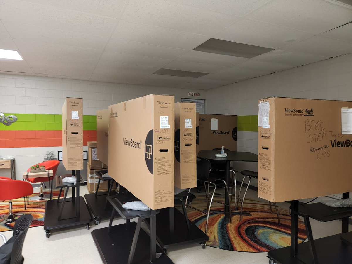 <a href="/FCPSITDept/">FCPS Technology Dept.</a> Technology Department Team continues to receive and ship out to our schools more technology as they come in. Supporting our students with extra learning tools. Ipads, Active Touch Panels, Chromebooks, etc......<a href="/Supt_Hamlett/">Dr. Versie R. Hamlett</a>
<a href="/FCPSchoolsTN/">Fayette County Public Schools</a>