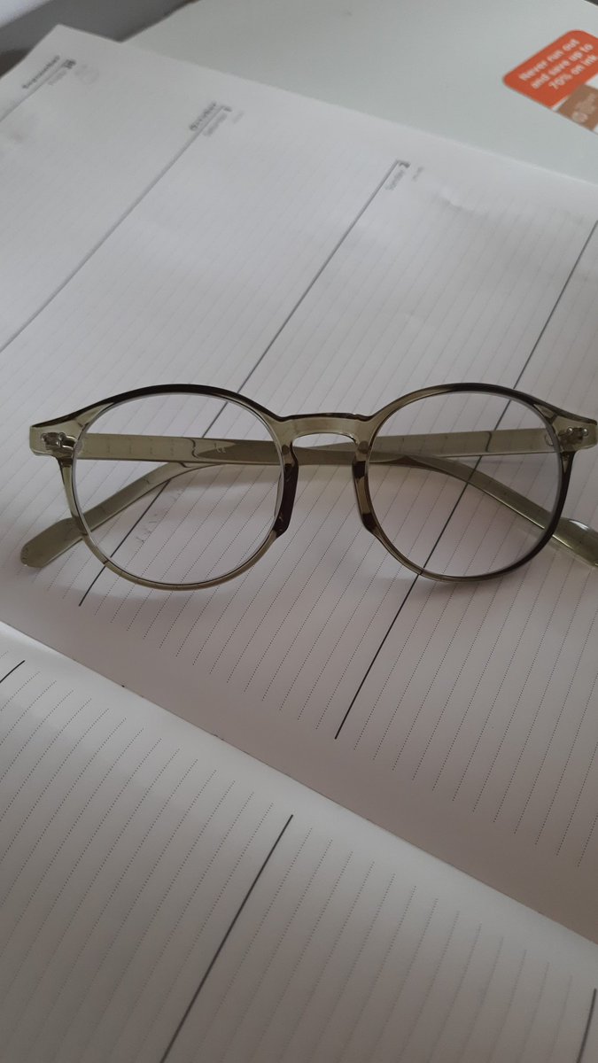 drbrennafarrow's tweet photo. I'm very impressed with my new specs, which are prescription ones, and cost £28! Better than specsavers https://t.co/JsQWZ6eEDS