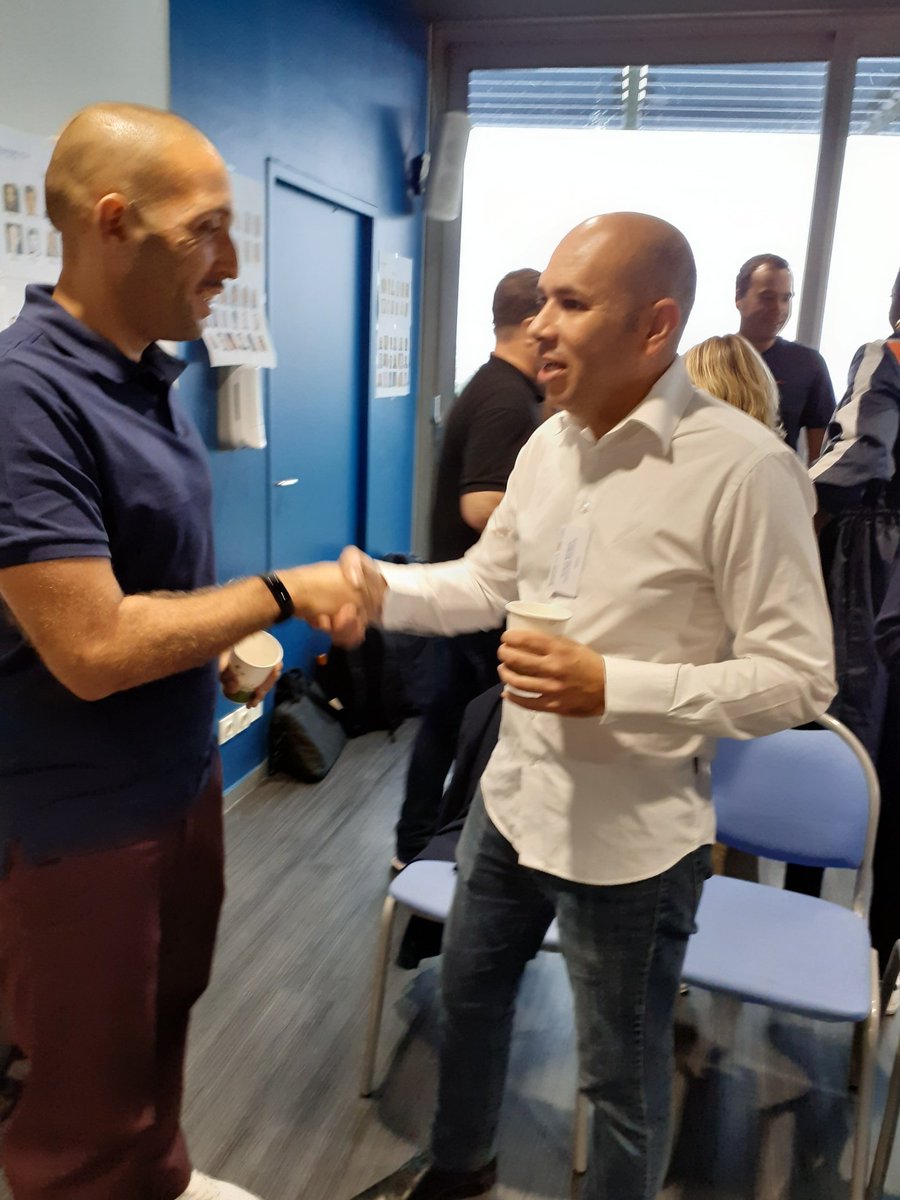 EmbaDauphinePSL's tweet photo. [Promo 24]
➡️ Week-end de rentrée pour la nouvelle promo #Emba24  @Paris_Dauphine 
➡️ #parite 👨‍💼👩‍💼 au rendez-vous!
➡️ Au programme : #coaching  #leadership/ speed #networking / rencontre #Alumni https://t.co/gVTAHi7XIQ
